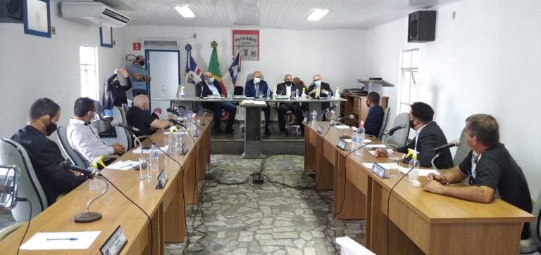 Câmara de Nova Viçosa entra em recesso após aprovação da LDO