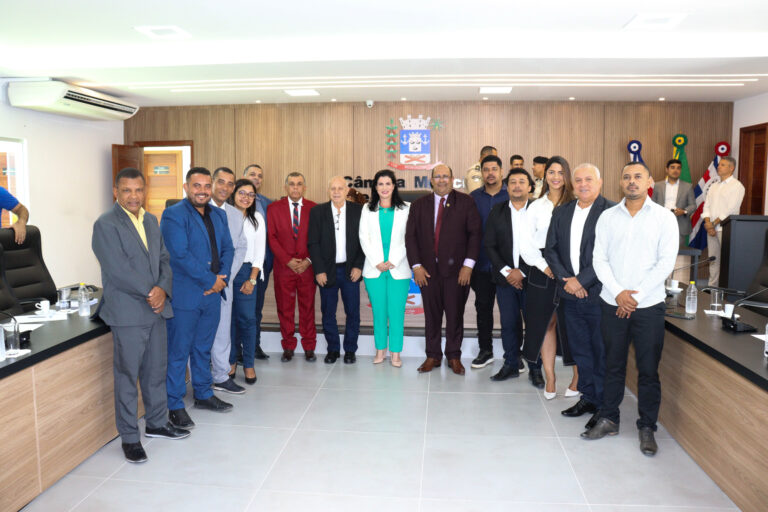 Primeira Sessão Ordinária de 2025 em Nova Viçosa Reforça Compromisso com o Desenvolvimento do Município