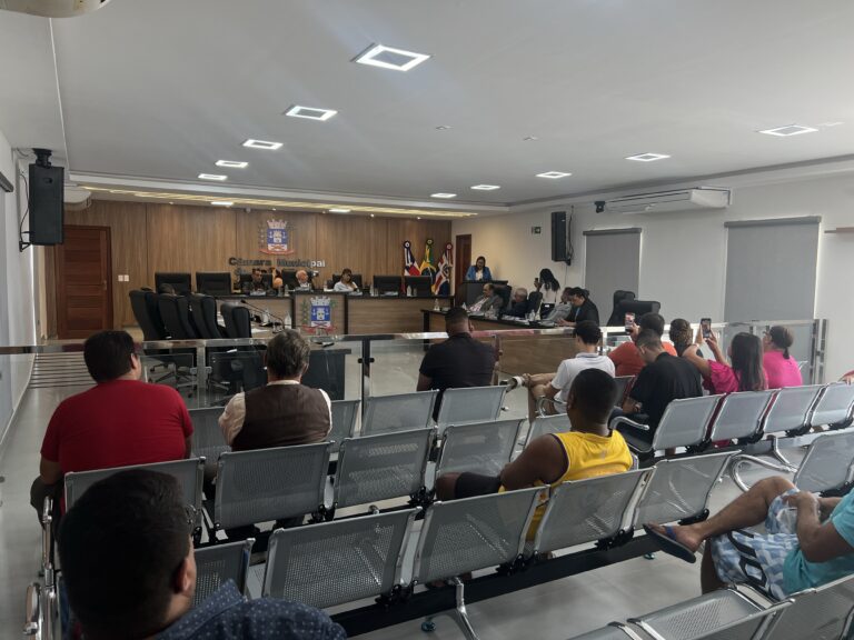 Câmara Municipal de Nova Viçosa discute demandas da população e aprova projetos de lei