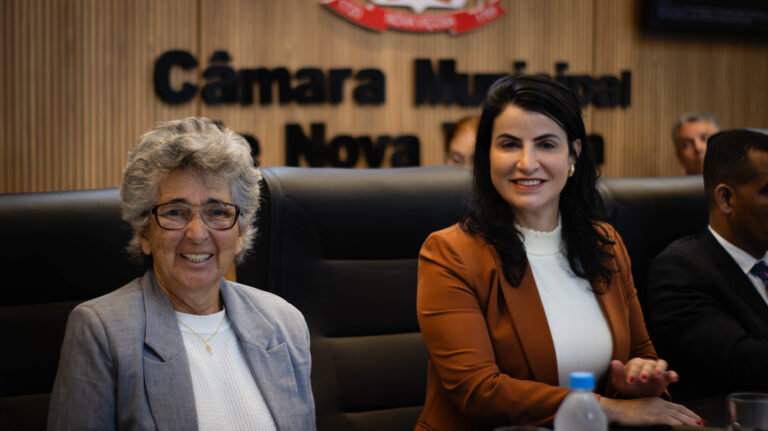 Prefeita de Nova Viçosa anuncia pacote de obras e defende vetos em retorno das sessões da Câmara