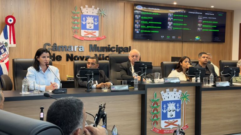 Câmara aprova Política Municipal de Alfabetização e recebe o deputado estadual Robinho na 15ª Sessão Ordinária